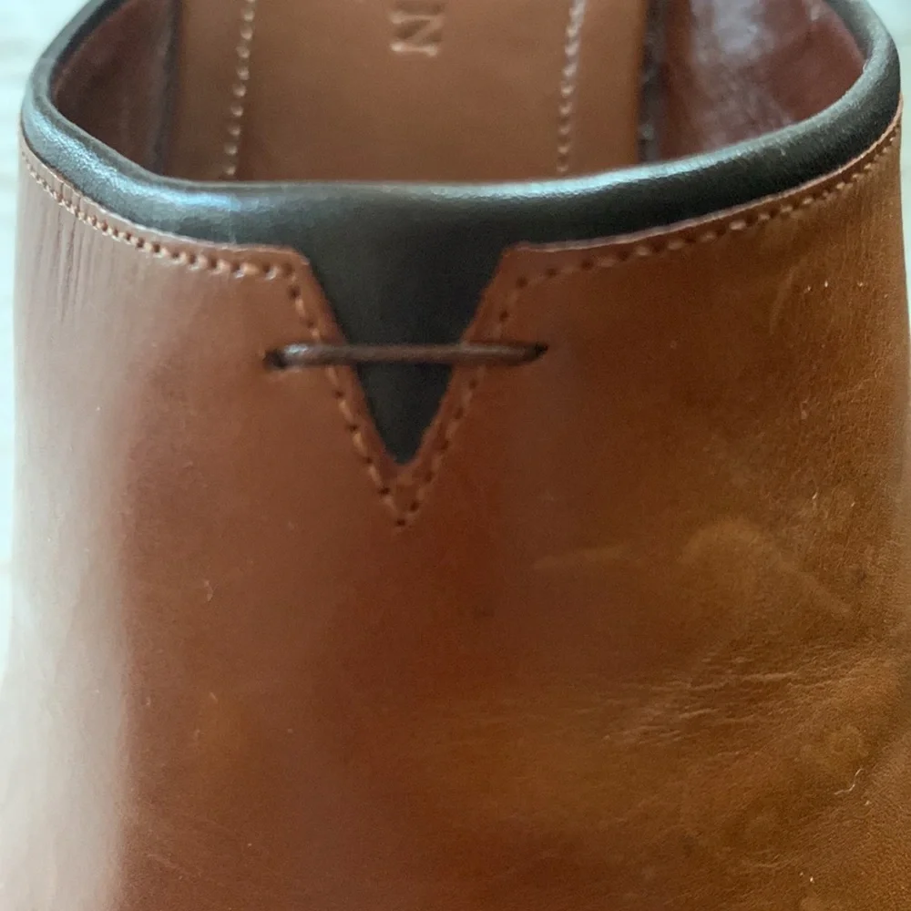 COLE HANN COUNTRY NEVER WORN/NWOTS SLIDE SZ 7 1/2 COGNAC/BLACK 1 1/2” HEEL - Picture 3 of 10